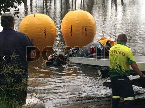 underwater-air-lift-bags-salvage