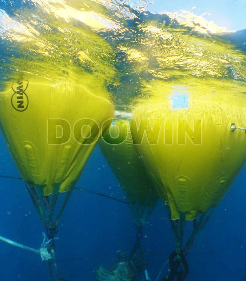 Open-bottom-parachute-type-air-lift-bags